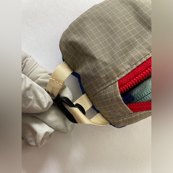 Patagonia Ultralight Black Hole Mini Hip Pack Belt 1L Patchwork Belay Blue - Picture 8 of 10